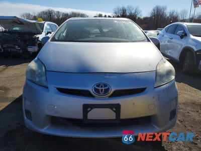 Piąte zdjęcie samochodu w środku: 2010 TOYOTA PRIUS IV VIN:JTDKN3DU3A0003680 - miniatura