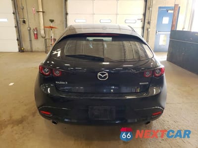 Zdjęcie 6 z 13 samochodu: 2021 MAZDA 3 SELECT VIN:JM1BPAKLXM1330469 - miniatura