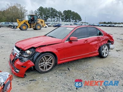 2013 MERCEDES-BENZ C WDDGF4HB3DA829533 - główne zdjęcie licytacji z USA - miniatura
