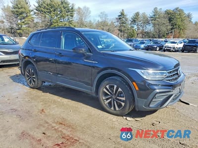 Czwarte zdjęcie samochodu z boku: 2022 VOLKSWAGEN TIGUAN S VIN:3VV0B7AX6NM108370 - miniatura