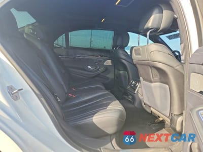 Zdjęcie 10 z 12 samochodu: 2018 MERCEDES-BENZ S 560 VIN:WDDUG8DB0JA413576 - miniatura