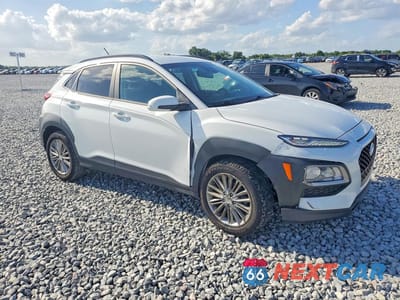 Czwarte zdjęcie samochodu z boku: 2020 HYUNDAI KONA SEL VIN:KM8K22AA6LU409585 - miniatura