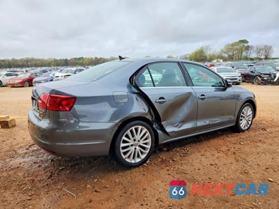 Trzecie zdjęcie samochodu z tyłu: 2013 VOLKSWAGEN JETTA SEL VIN:3VWLX7AJ4DM361997 - miniatura
