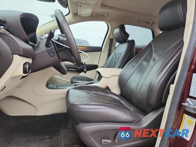 Zdjęcie 7 z 13 samochodu: 2016 LINCOLN MKC RESERVE VIN:5LMTJ3DHXGUJ01103 - miniatura