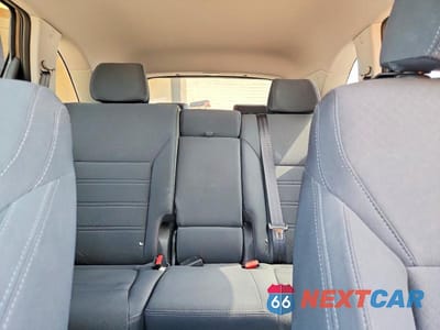 Zdjęcie 10 z 13 samochodu: 2019 KIA SORENTO LX VIN:5XYPG4A31KG453860 - miniatura