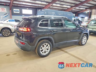 Trzecie zdjęcie samochodu z tyłu: 2015 JEEP CHEROKEE LATITUDE VIN:1C4PJMCS3FW614921 - miniatura