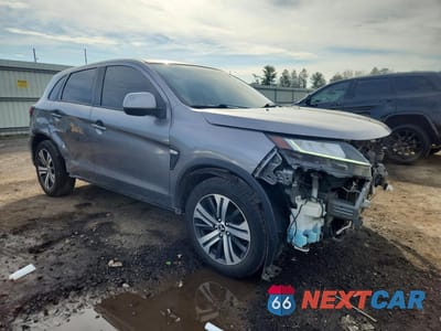 Czwarte zdjęcie samochodu z boku: 2020 MITSUBISHI OUTLANDER SPORT ES VIN:JA4AP3AU3LU021306 - miniatura