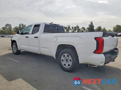 Drugie zdjęcie samochodu z przodu: 2023 TOYOTA TUNDRA SR VIN:5TFKB5CD8PX001610 - miniatura