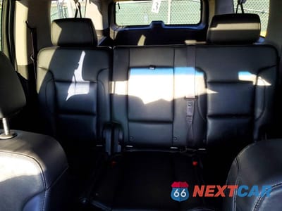 Zdjęcie 10 z 13 samochodu: 2016 CHEVROLET SUBURBAN K1500 LT VIN:1GNSKHKC1GR167229 - miniatura