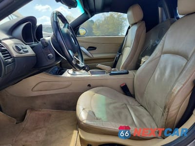 Zdjęcie 7 z 11 samochodu: 2004 BMW Z4 3.0 VIN:4USBT53584LU06398 - miniatura