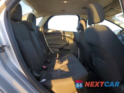 Zdjęcie 10 z 11 samochodu: 2016 FORD FOCUS SE VIN:1FADP3F26GL216649 - miniatura