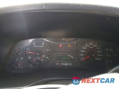 Zdjęcie 8 z 10 samochodu: 2007 FORD F450 SUPER DUTY VIN:1FDXF46P27EA22647 - miniatura