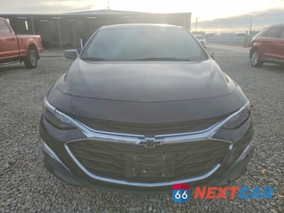 Piąte zdjęcie samochodu w środku: 2020 CHEVROLET MALIBU RS VIN:1G1ZG5ST3LF118786 - miniatura
