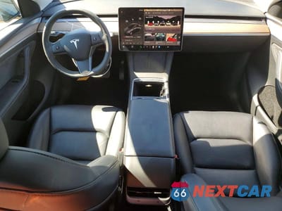 Zdjęcie 8 z 13 samochodu: 2023 TESLA MODEL Y VIN:7SAYGAEE4PF773982 - miniatura