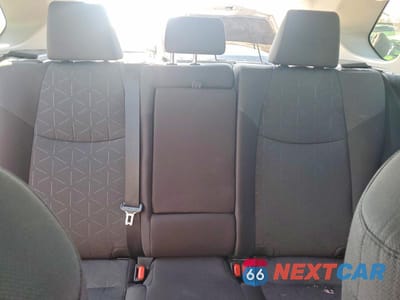 Zdjęcie 10 z 13 samochodu: 2022 TOYOTA RAV4 XLE VIN:2T3W1RFV2NW189784 - miniatura
