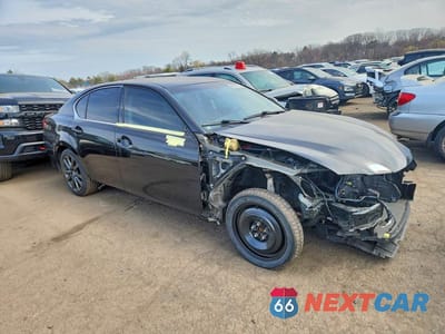 Czwarte zdjęcie samochodu z boku: 2015 LEXUS GS 350 BASE VIN:JTHCE1BL6FA008388 - miniatura