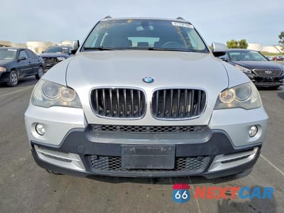Piąte zdjęcie samochodu w środku: 2008 BMW X5 3.0I VIN:5UXFE43588L028356 - miniatura