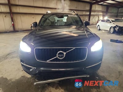 Piąte zdjęcie samochodu w środku: 2017 VOLVO XC90 T6 VIN:YV4A22PK9H1109447 - miniatura