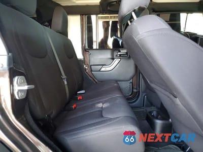 Zdjęcie 11 z 12 samochodu: 2013 JEEP WRANGLER UNLIMITED SPORT VIN:1C4BJWDG7DL681956 - miniatura