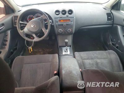Zdjęcie 8 z 12 samochodu: 2011 NISSAN ALTIMA 2.5 VIN:1N4AL2AP4BC104517 - miniatura