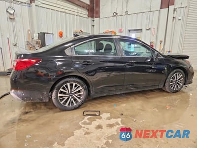 Trzecie zdjęcie samochodu z tyłu: 2019 SUBARU LEGACY 2.5I PREMIUM VIN:4S3BNAF68K3041408 - miniatura