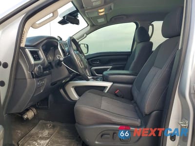 Zdjęcie 7 z 12 samochodu: 2020 NISSAN TITAN SV VIN:1N6AA1EF9LN507732 - miniatura