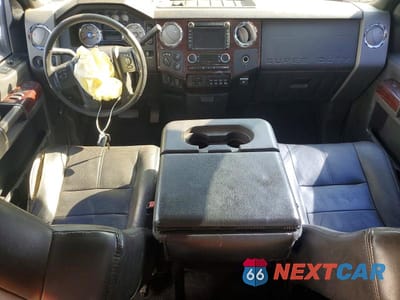 Zdjęcie 8 z 12 samochodu: 2009 FORD F350 SUPER DUTY VIN:1FTWW31R09EA34415 - miniatura