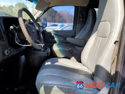 Zdjęcie 7 z 13 samochodu: 2014 CHEVROLET EXPRESS 2500 CARGO UTILITY / SERVICE VAN VIN:1GCWGFCA0E1100128 - miniatura