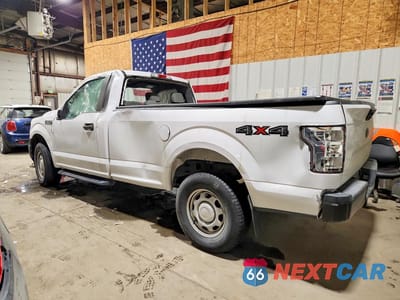 Drugie zdjęcie samochodu z przodu: 2018 FORD F150 VIN:1FTMF1E58JKC85580 - miniatura