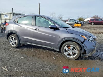 Czwarte zdjęcie samochodu z boku: 2021 HONDA HR-V LX VIN:3CZRU6H3XMM707231 - miniatura