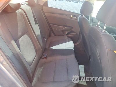 Zdjęcie 10 z 12 samochodu: 2018 HYUNDAI ACCENT SE VIN:3KPC24A37JE020570 - miniatura