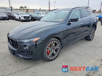 Główne zdjęcie samochodu: 2017 MASERATI LEVANTE S SPORT VIN:ZN661YUS5HX236176 - miniatura