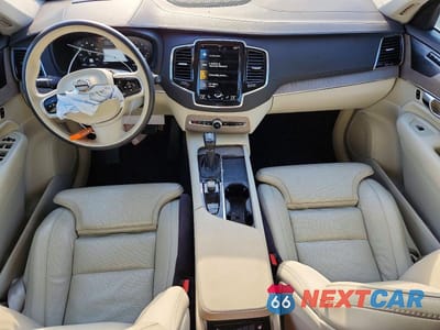 Zdjęcie 8 z 13 samochodu: 2022 VOLVO XC90 T6 INSCRIPTION VIN:YV4A22PLXN1831885 - miniatura