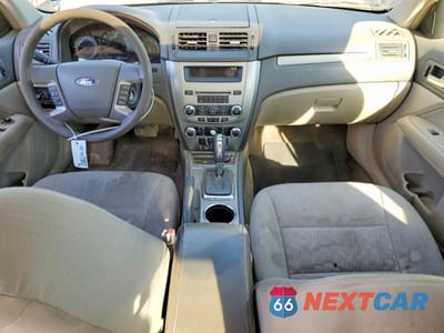 Zdjęcie 8 z 11 samochodu: 2011 FORD FUSION SE VIN:3FAHP0HA2BR220728 - miniatura