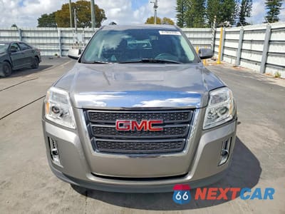 Piąte zdjęcie samochodu w środku: 2012 GMC TERRAIN SLT VIN:2GKFLUE53C6248868 - miniatura
