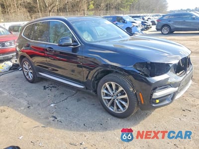 Czwarte zdjęcie samochodu z boku: 2019 BMW X3 SDRIVE30I VIN:5UXTR7C55KLF35184 - miniatura
