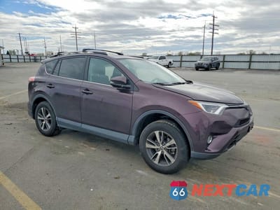 Czwarte zdjęcie samochodu z boku: 2017 TOYOTA RAV4 XLE VIN:2T3RFREV7HW605610 - miniatura