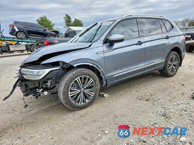 2024 VOLKSWAGEN TIGUAN WOLFSBURG 3VVAB7AXXRM225430 - główne zdjęcie licytacji z USA - miniatura
