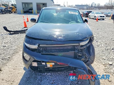 Piąte zdjęcie samochodu w środku: 2021 KIA SOUL S VIN:KNDJ23AU2M7783451 - miniatura