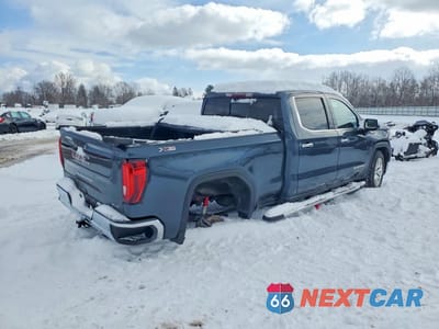 Trzecie zdjęcie samochodu z tyłu: 2020 GMC SIERRA K1500 SLT VIN:3GTU9DED3LG319810 - miniatura