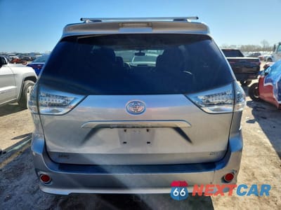 Zdjęcie 6 z 13 samochodu: 2013 TOYOTA SIENNA SE 8-PASSENGER VIN:5TDXK3DC7DS333071 - miniatura
