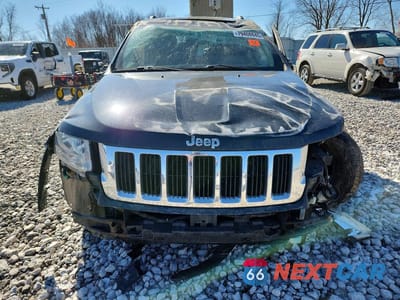 Piąte zdjęcie samochodu w środku: 2011 JEEP GRAND CHEROKEE LAREDO VIN:1J4RR4GG2BC738613 - miniatura