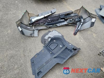 Zdjęcie 12 z 13 samochodu: 2021 VOLVO XC40 T5 INSCRIPTION VIN:YV4162ULXM2401436 - miniatura