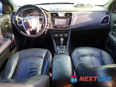 Zdjęcie 8 z 12 samochodu: 2012 CHRYSLER 200 LIMITED VIN:1C3CCBCG9CN250731 - miniatura