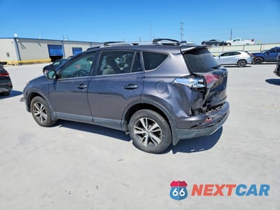 Drugie zdjęcie samochodu z przodu: 2018 TOYOTA RAV4 XLE VIN:JTMWFREV4JJ742026 - miniatura