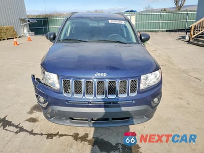 Piąte zdjęcie samochodu w środku: 2013 JEEP COMPASS LATITUDE VIN:1C4NJDEB8DD207612 - miniatura