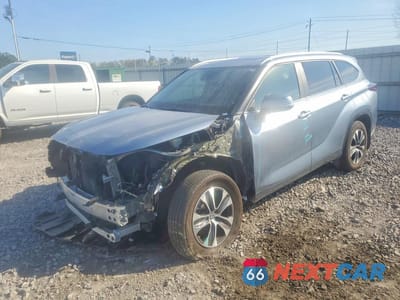 2024 TOYOTA HIGHLANDER XLE 5TDKDRAH5RS541643 - główne zdjęcie licytacji z USA - miniatura