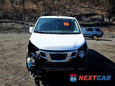 Piąte zdjęcie samochodu w środku: 2017 NISSAN NV200 SV VIN:3N6CM0KN5HK713147 - miniatura