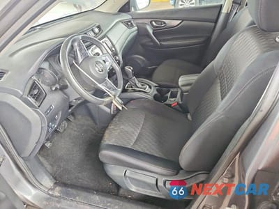Zdjęcie 7 z 14 samochodu: 2019 NISSAN ROGUE S VIN:5N1AT2MT6KC766131 - miniatura