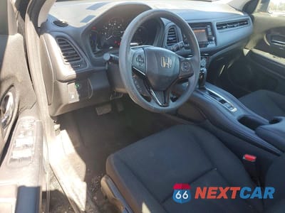 Zdjęcie 8 z 13 samochodu: 2018 HONDA HR-V VIN:3CZRU6H32JG710070 - miniatura
